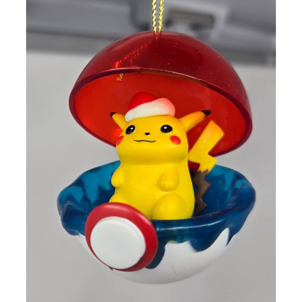 Pokemon PIKACHU Christmas Ornament Poke Ball 2005 Retired Anime